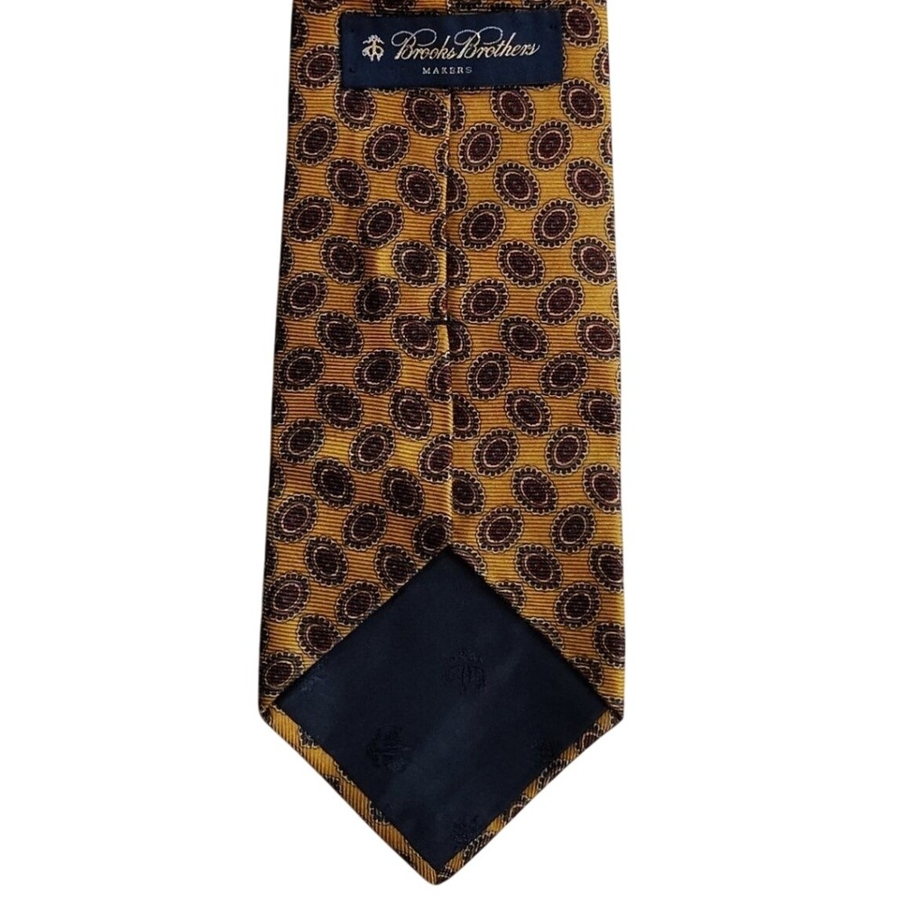 Brooks Brothers Tie Mens One Size Gold Silk Excellent Medallion Made in USA